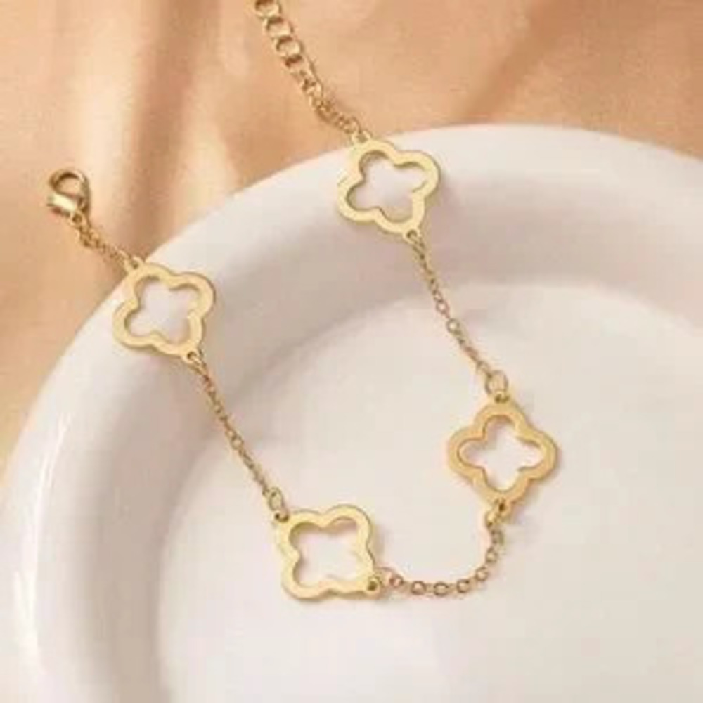 Gold Plated Stainless Steel Clover Charm Bracelet
